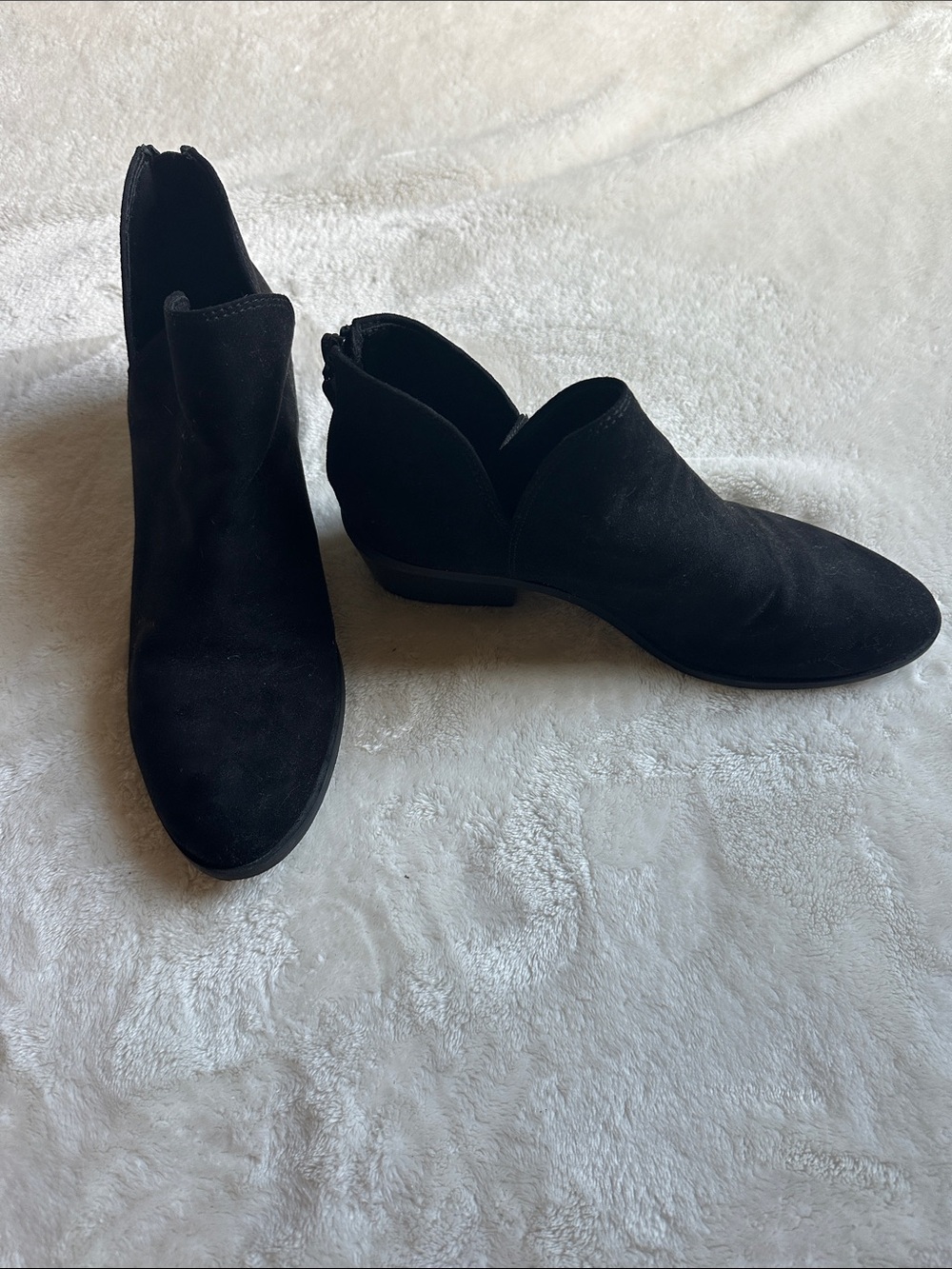 Old Navy Black Suede Cutout Ankle Booties with Tassel Detail